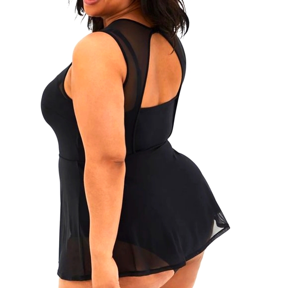 ❤️NWT TORRID SWIM DRESS UNDERWIRE MESH OVERLAY SWIM DRESS WITH BRIEF - 3X D/DD - Picture 2 of 11